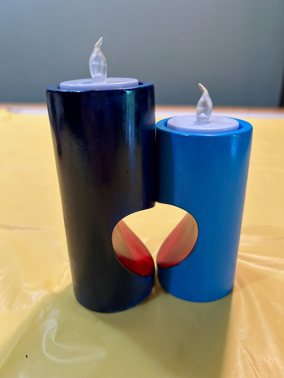Kissing Candle holders