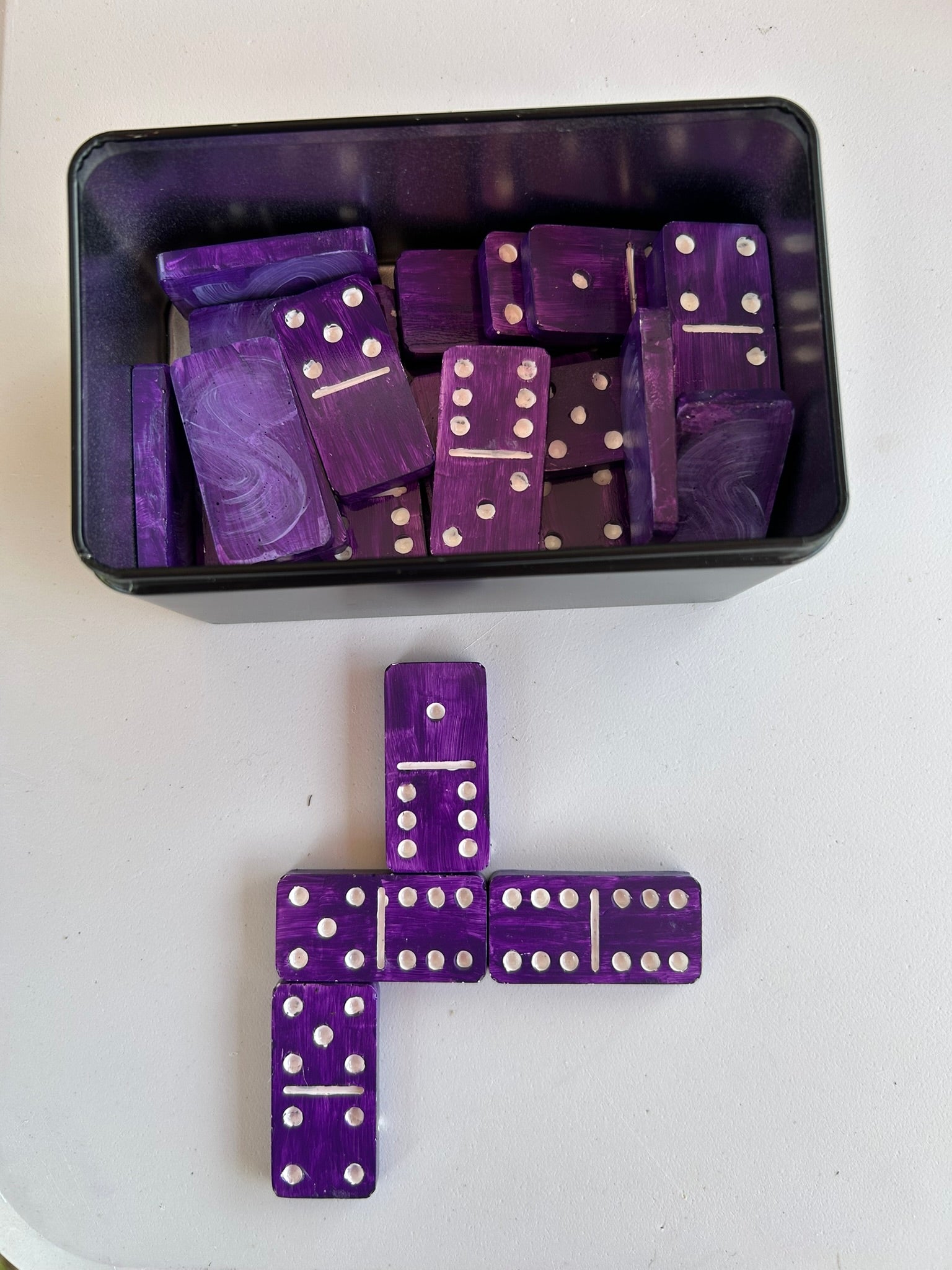 Dominos