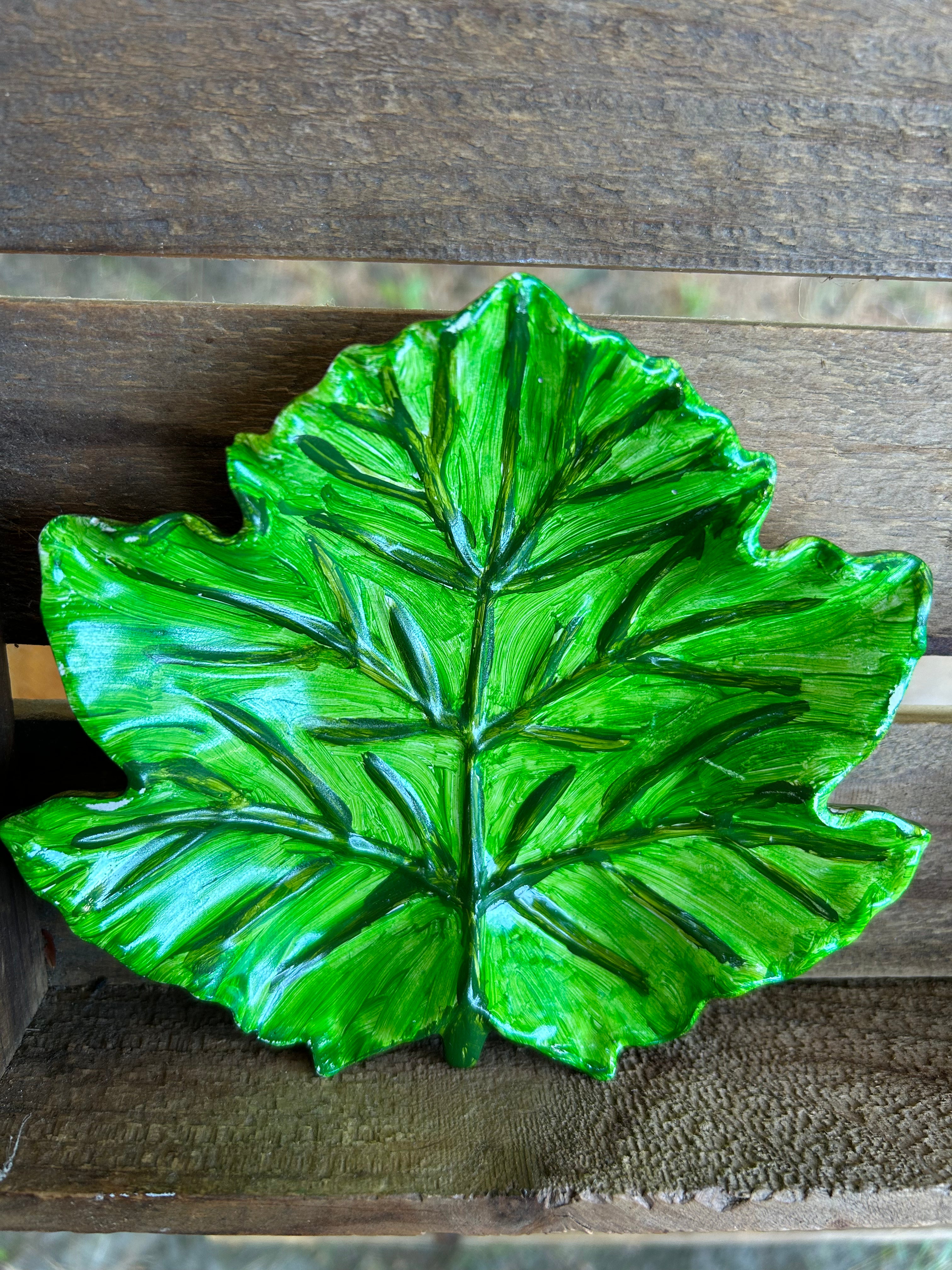Maple leaf trinket tray