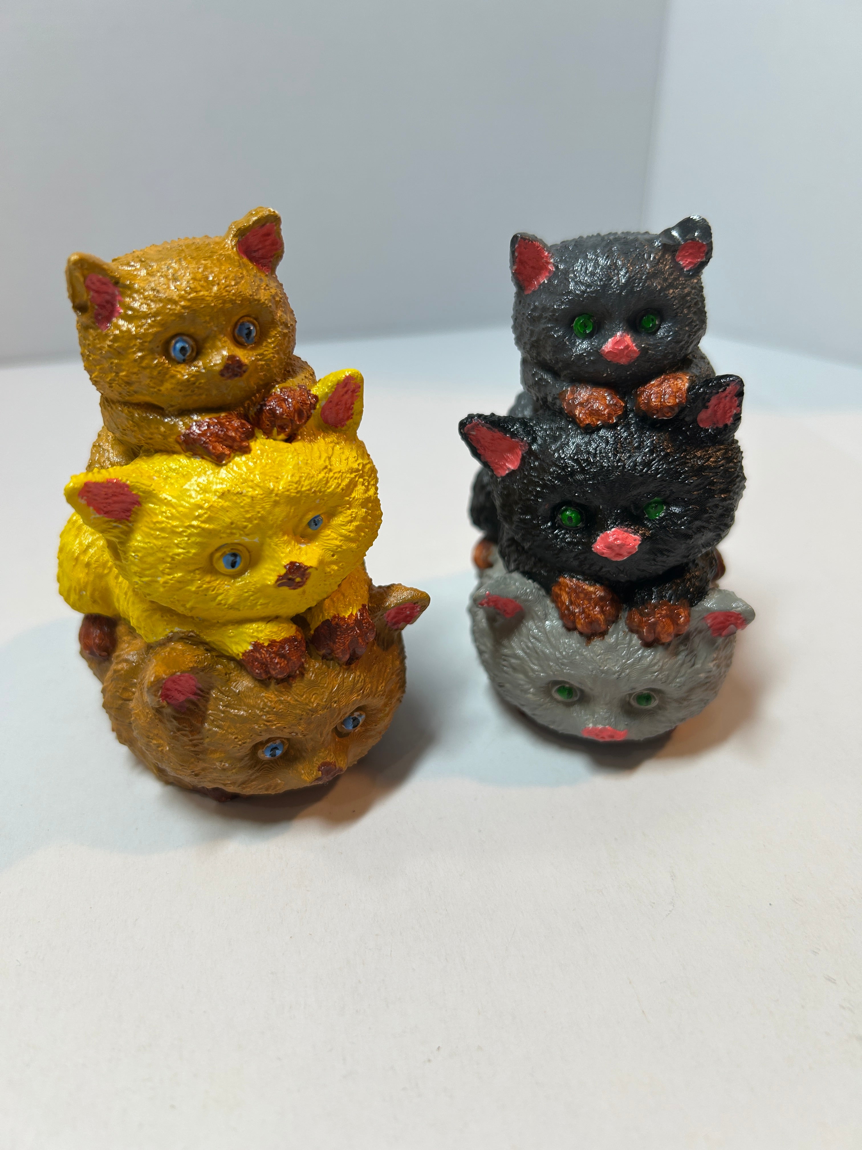 Stacked cats