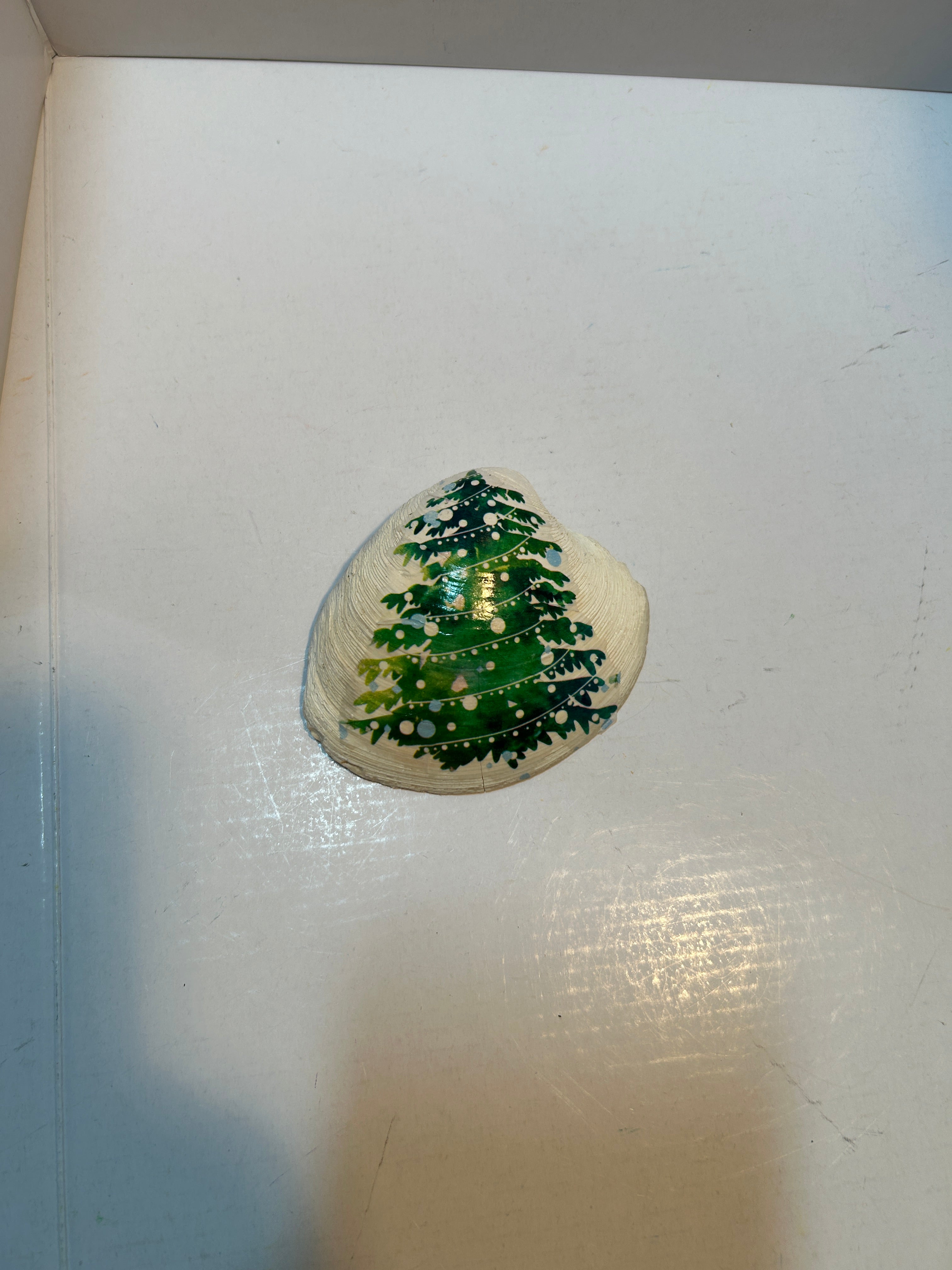 Christmas decoupage shells