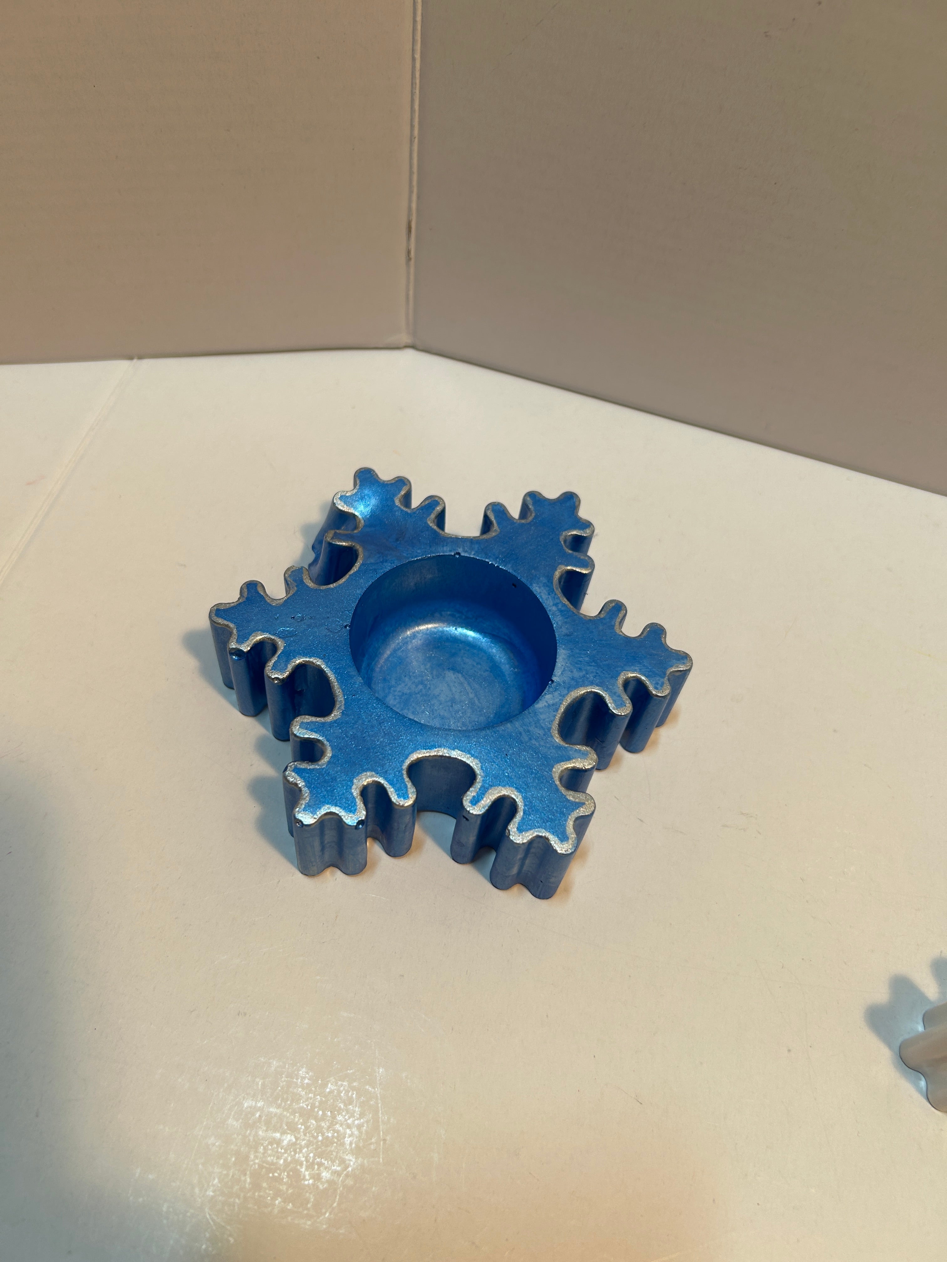 tree  and snowflake candle holder