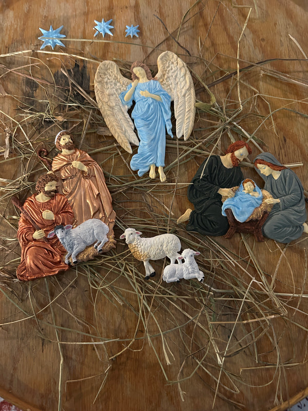 Vintage manger set